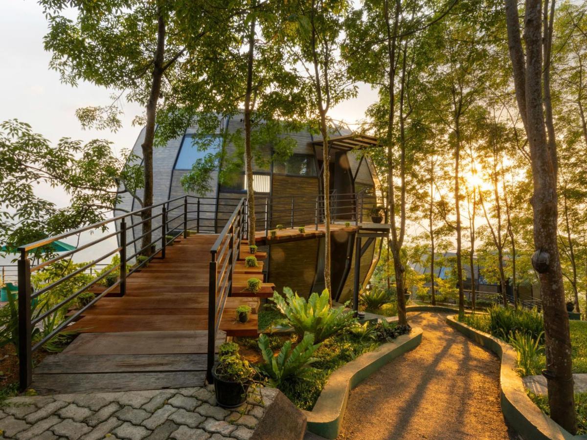 Green Acres Leisure Resort & Spa Канди Экстерьер фото